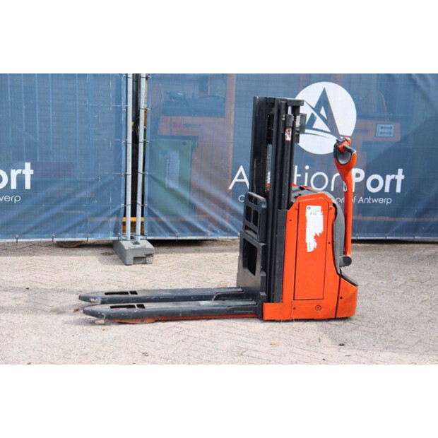 2015 ليندي D08-43371455