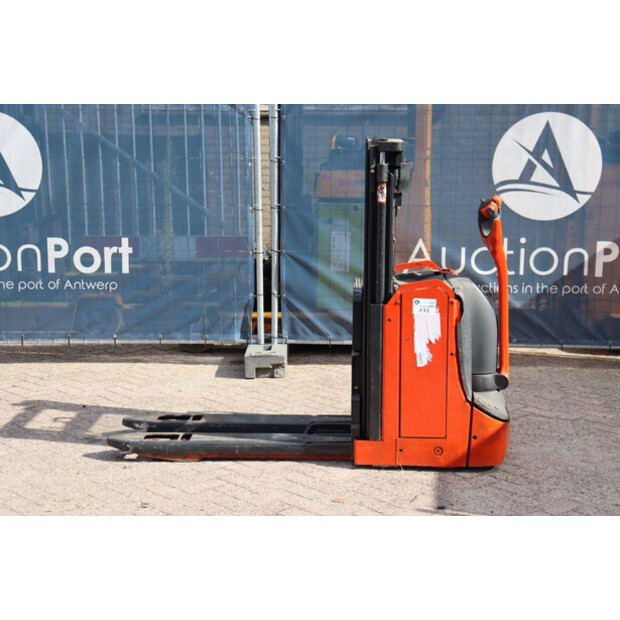 2015 ليندي D08-43371456