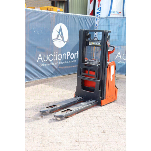 2015 ليندي D08-43371463