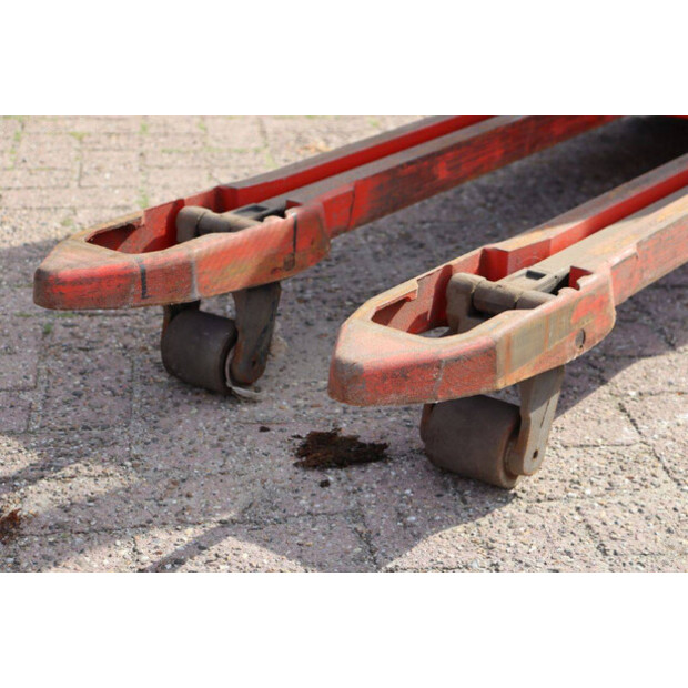 2015 ليندي D08-43371480