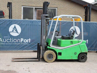 صورة ل 2001 سيساب BLITZ300