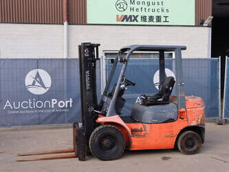 Image de CHARIOTS ÉLÉVATEURS 2001 Toyota 62-3FDF25