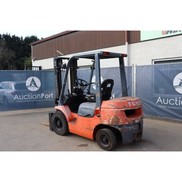 2001 Toyota 62-3FDF25-43371800