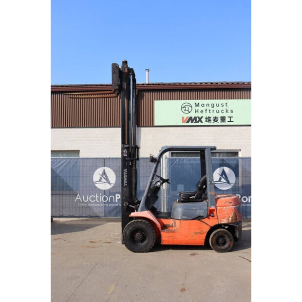 2001 Toyota 62-3FDF25-43371822