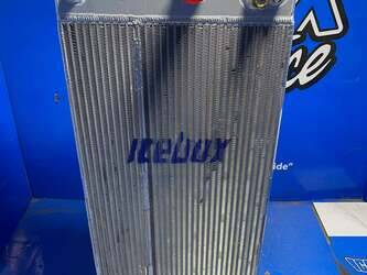 صورة ل قطع غيار Radiator - Aluminum كاتربيلر مستعملة