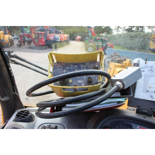 2008 Manitou MRT 2150-43372570