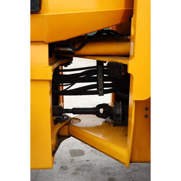 2002 JCB 436-43372711