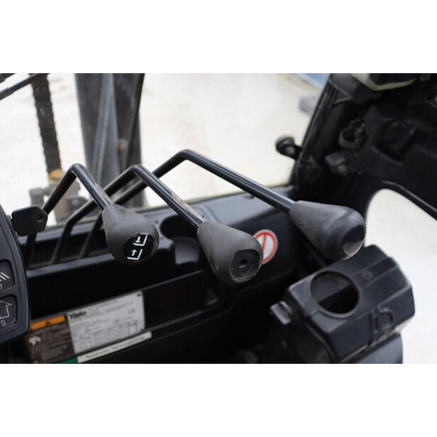 2011 يال GLP45SVX5 V2214-43372763