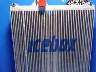 صورة ل Radiator - Aluminum وايت مستعملة