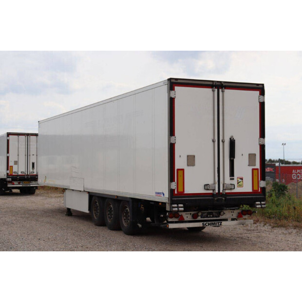 2018 Schmitz Cargobull SCB*S3B-43373621