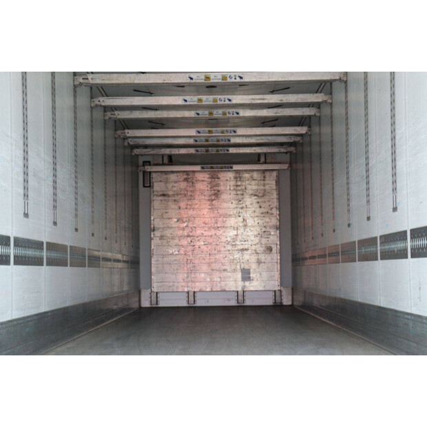 2018 Schmitz Cargobull SCB*S3B-43373667