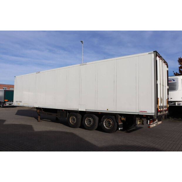 2017 Schmitz Cargobull SCB*S3B-43373856