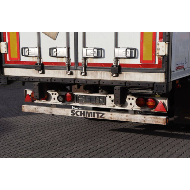2017 Schmitz Cargobull SCB*S3B-43373892