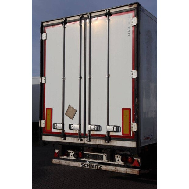 2017 Schmitz Cargobull SCB*S3B-43373893