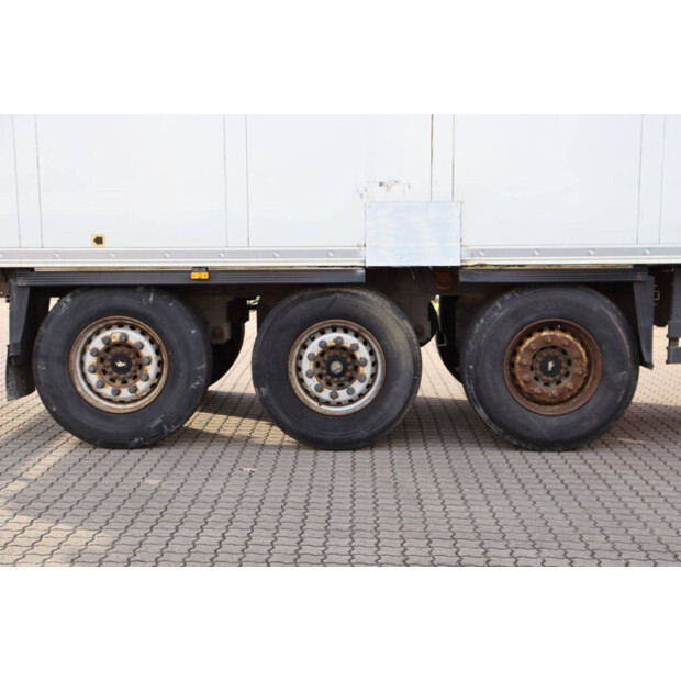 2017 Schmitz Cargobull SCB*S3B-43373957