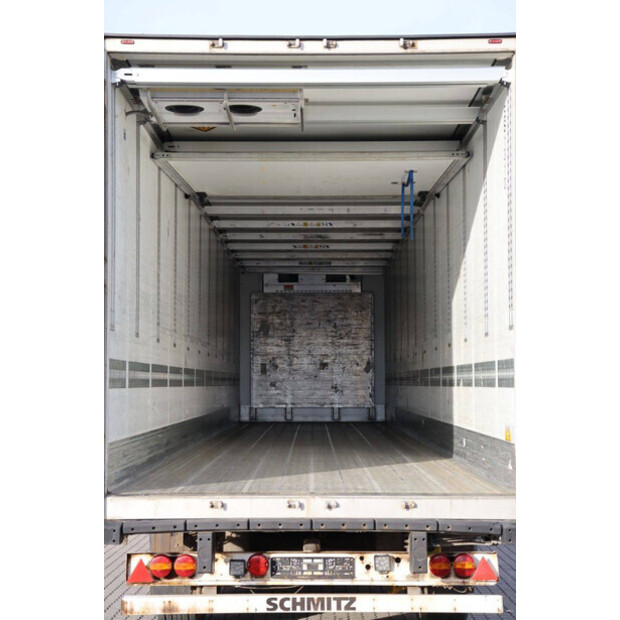 2017 Schmitz Cargobull SCB*S3B-43373961