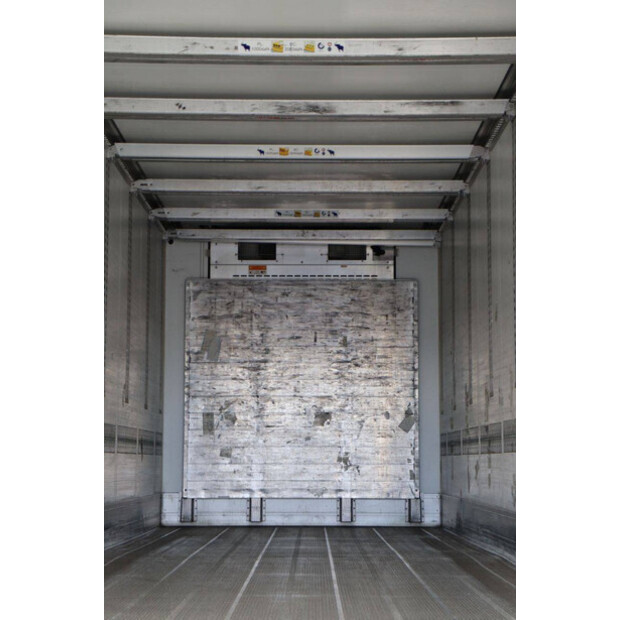 2017 Schmitz Cargobull SCB*S3B-43373962