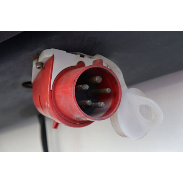 2018 شميتز كارجوبول SCB*S3B-43374000