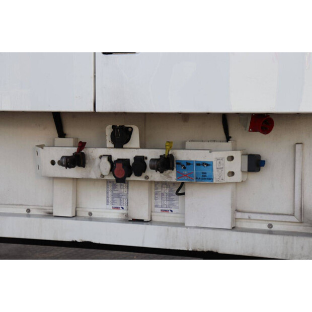 2017 Schmitz Cargobull SCB*S3B-43374047