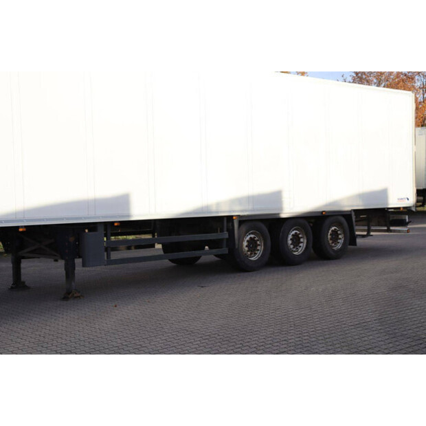 2017 Schmitz Cargobull SCB*S3B-43374055