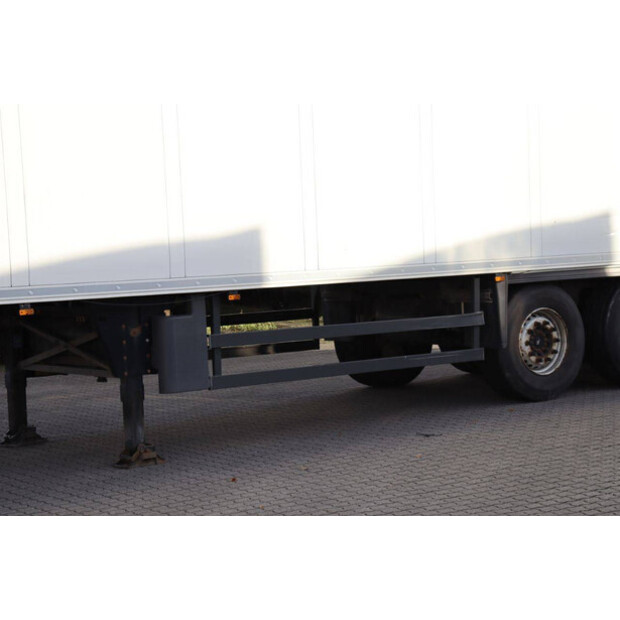 2017 Schmitz Cargobull SCB*S3B-43374056