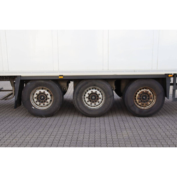 2017 Schmitz Cargobull SCB*S3B-43374072