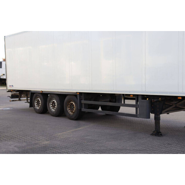 2017 Schmitz Cargobull SCB*S3B-43374074