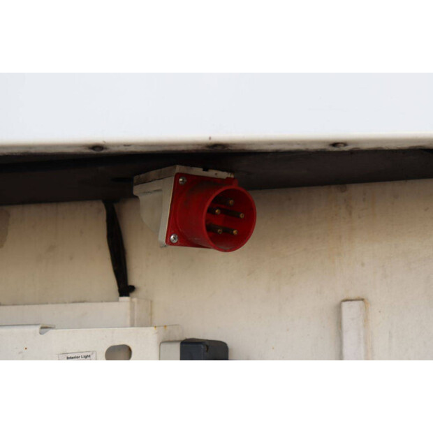 2017 Schmitz Cargobull SCB*S3B-43374077