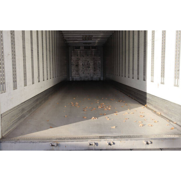 2017 Schmitz Cargobull SCB*S3B-43374090