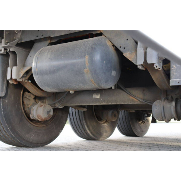 2017 Schmitz Cargobull SCB*S3B-43374092