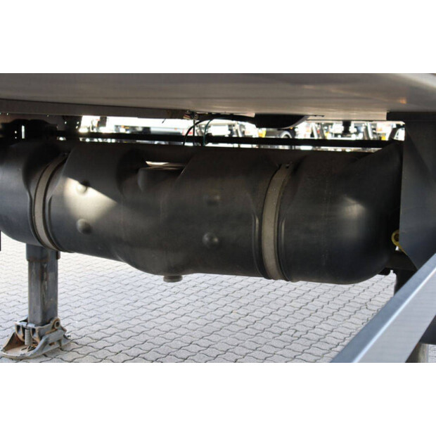 2017 Schmitz Cargobull SCB*S3B-43374093