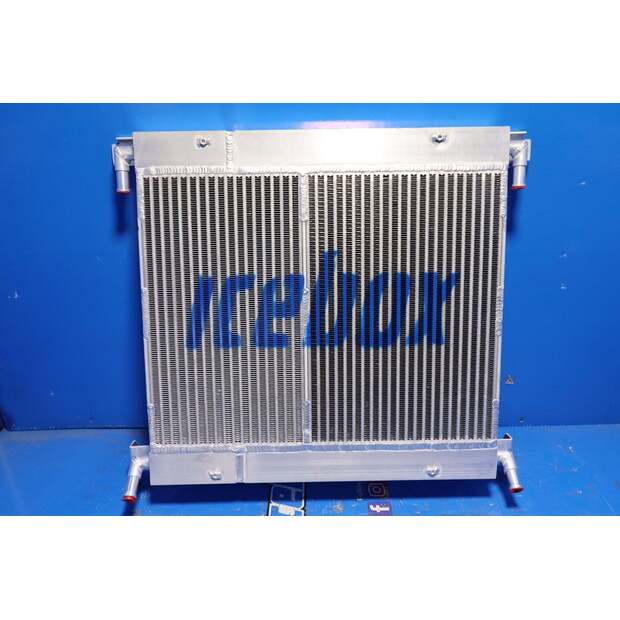 مبردات الزيت فولفو مستعملة-43374276