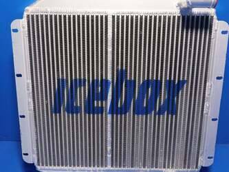 صورة ل Radiator - Aluminum Radiator - Aluminum تاكوتشي مستعملة