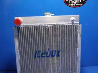 صورة ل Radiator - Aluminum أو إي إم مستعملة