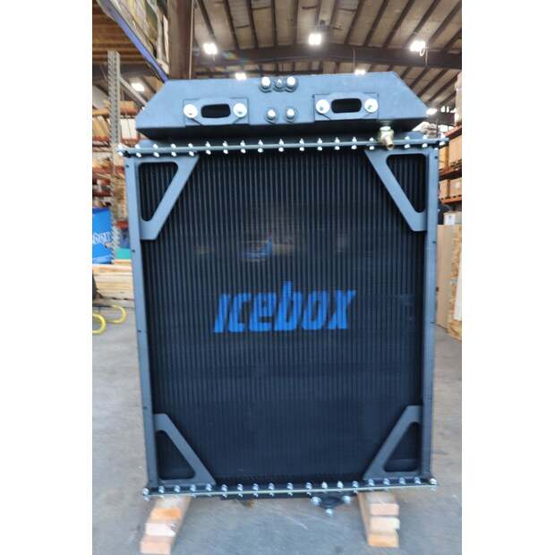 Radiator-BOH PETERBILT Used-43374611