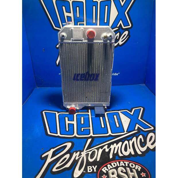 Radiator - Aluminum بيركنز مستعملة-43374670