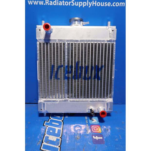 Radiator - Aluminum KUBOTA Used-43374907