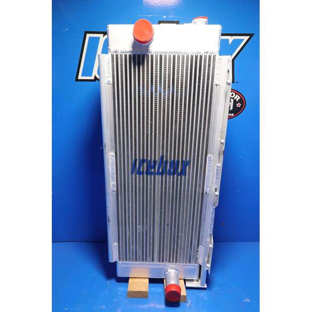 Radiator - Aluminum جون دير مستعملة-43375125