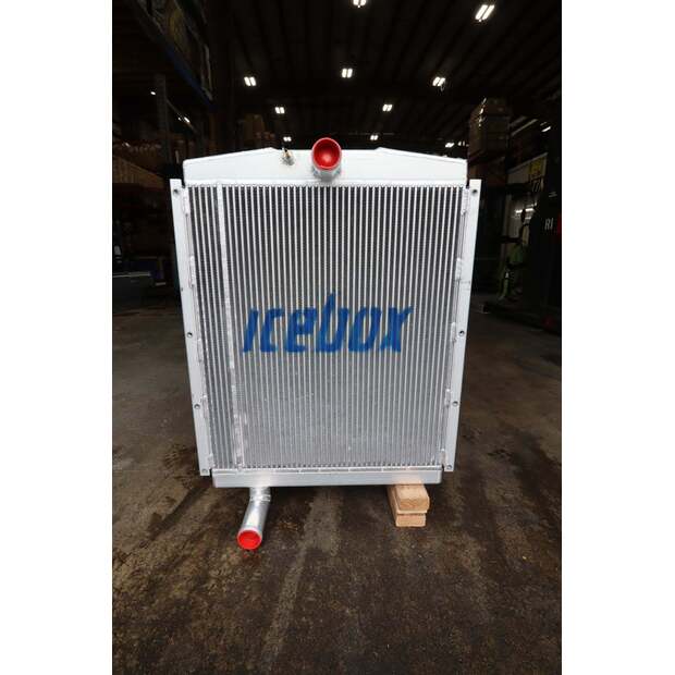 Radiator - Aluminum JOHN DEERE Used-43375225