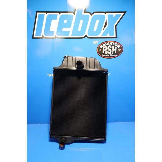 Radiator Components جون دير مستعملة-43375341