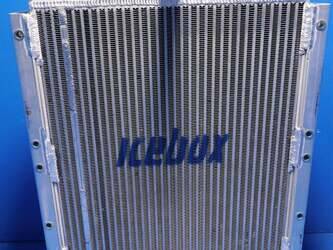 صورة ل قطع الغيار Radiator - Aluminum انترناشونال مستعملة