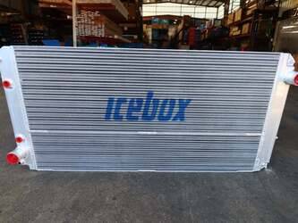 صورة ل قطع الغيار Radiator - Aluminum انترناشونال مستعملة