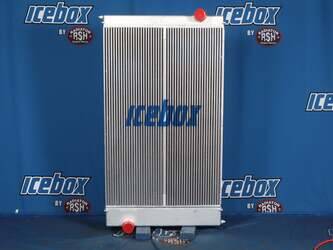 صورة ل قطع الغيار Radiator - Aluminum انترناشونال مستعملة