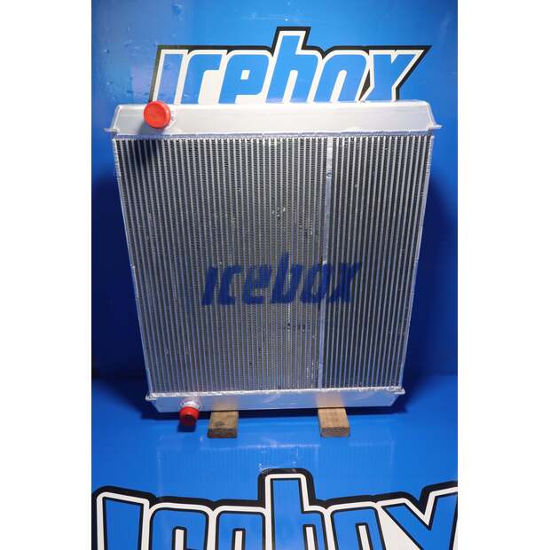 Radiator - Aluminum فولفو مستعملة-43376240