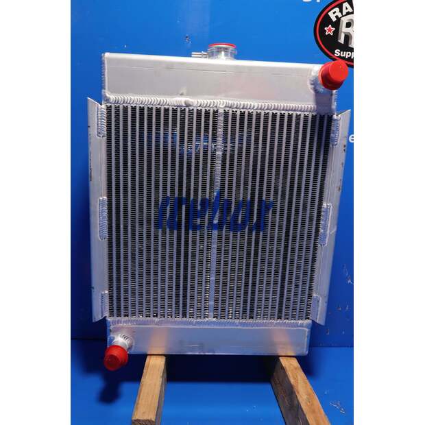 Radiator - Aluminum JOHN DEERE Used-43376929