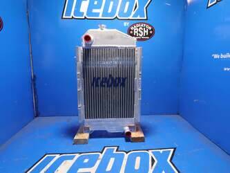 Image for SPARE PARTS Radiator - Aluminum JOHN DEERE Used