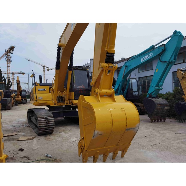 2020 Komatsu PC200-8-43378629