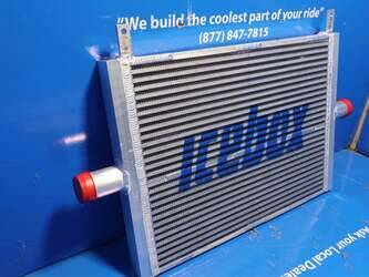 صورة ل مبرد هواء الشحن يونيفرسال مستعملة