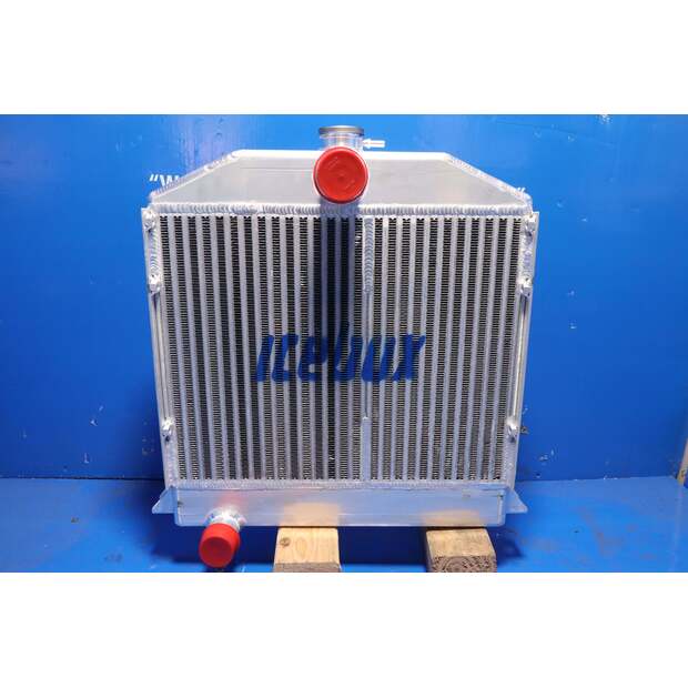 Radiator - Aluminum كاس مستعملة-43378929