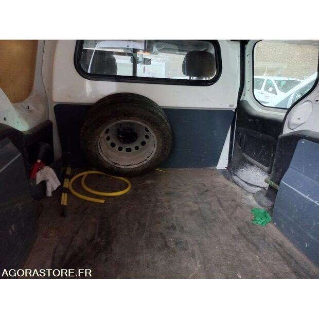 2013 Peugeot PARTNER-43392139